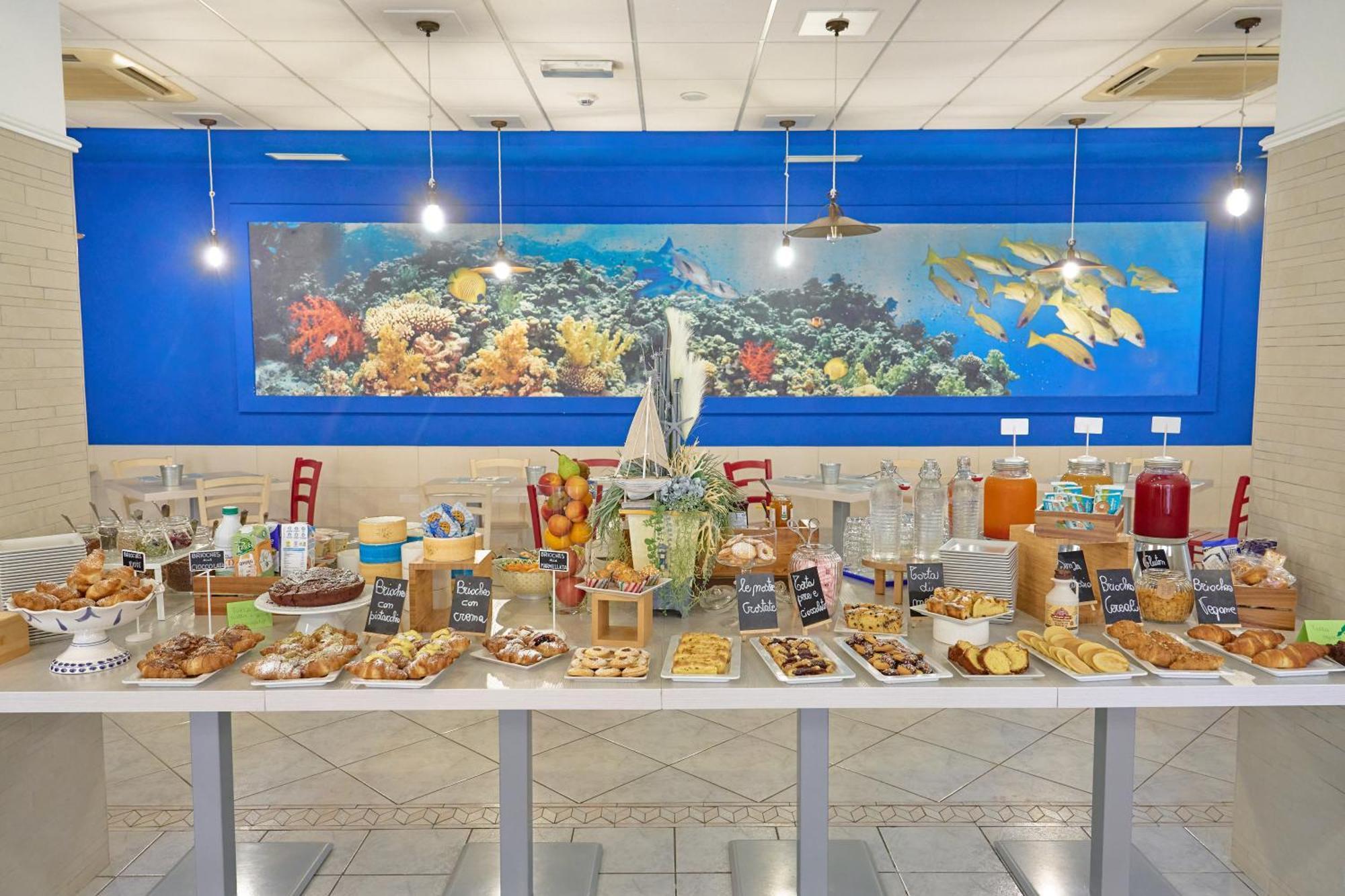 Hotel Acquario 里米尼 外观 照片